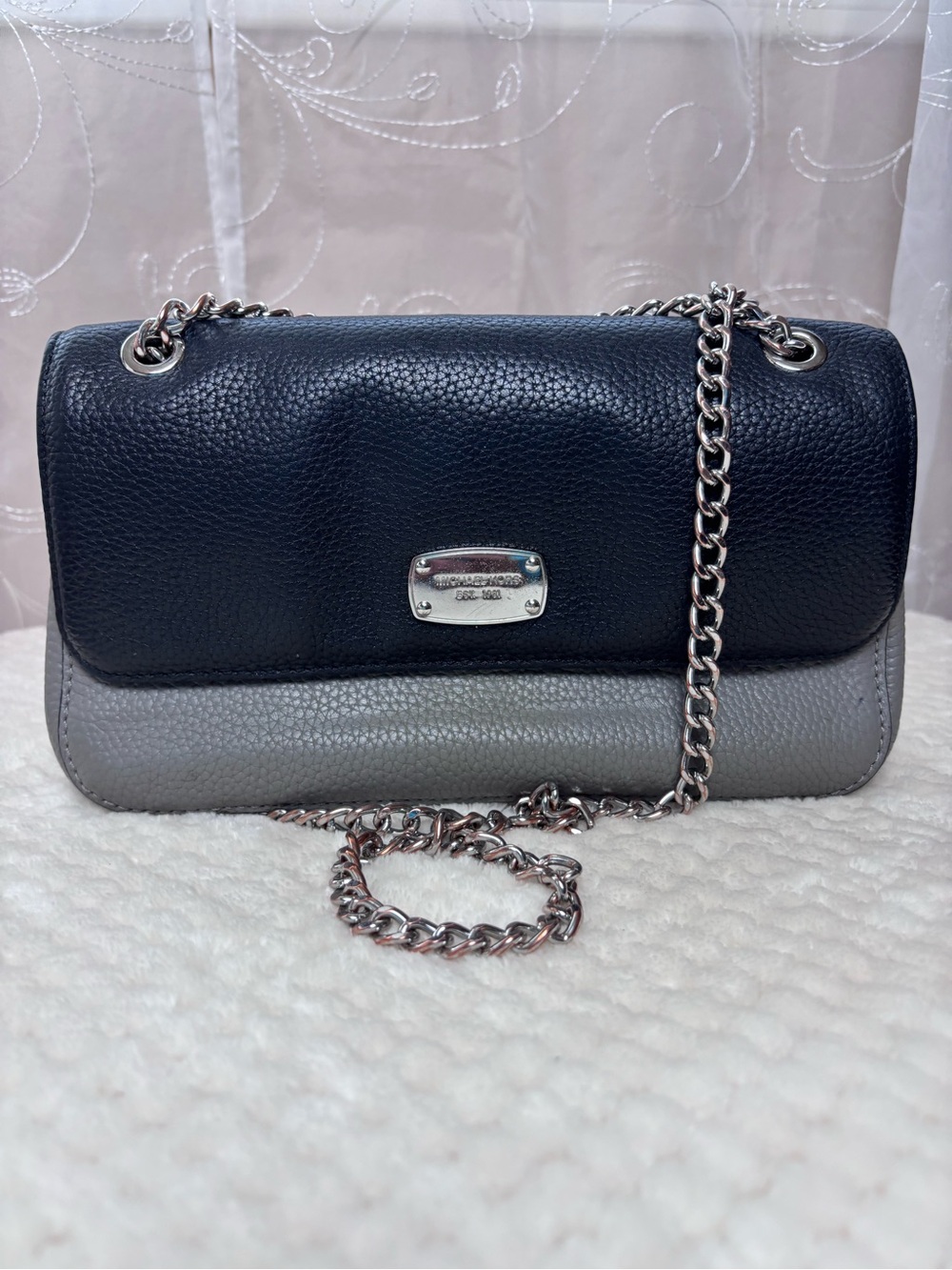 Michael Kors Black & Gray Pebbled Leather Crossbody or Shoulder Bag - Picture 8 of 16